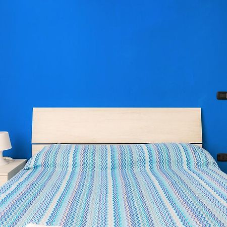 Centro Storico Oltretorrente Apartment Парма Екстериор снимка