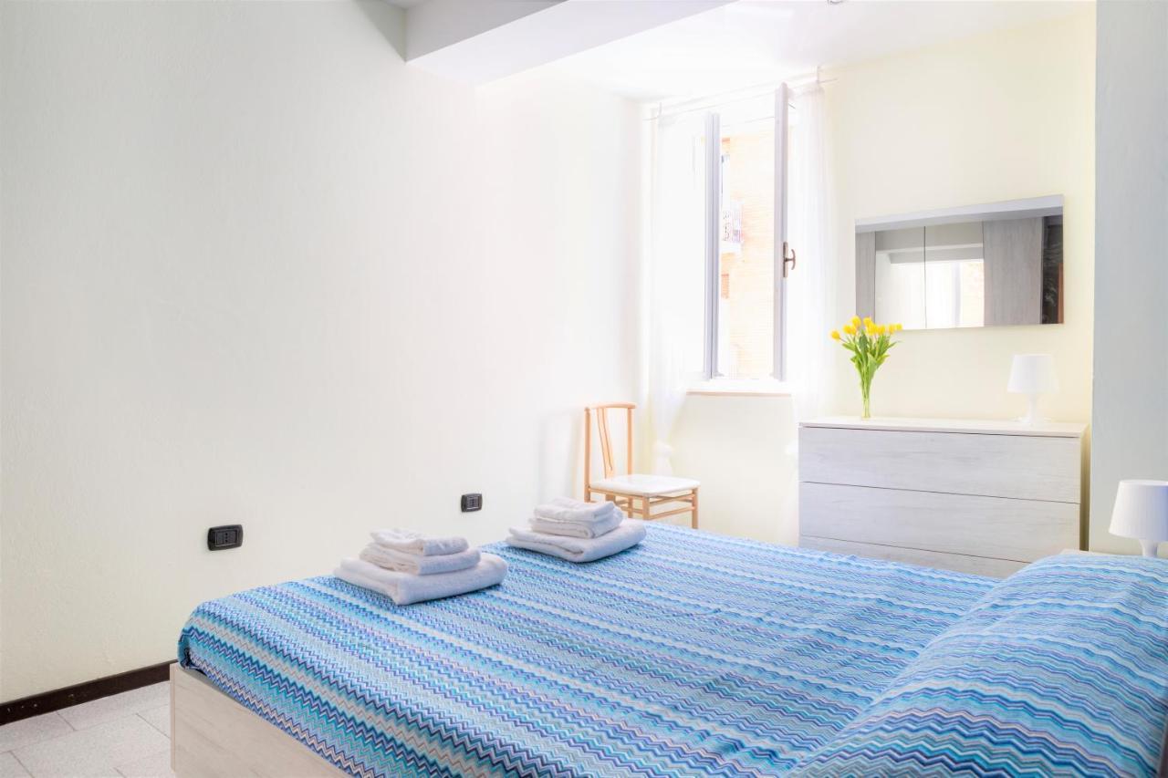 Centro Storico Oltretorrente Apartment Парма Екстериор снимка